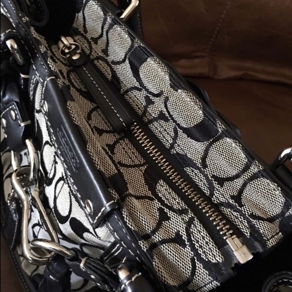 Purse - Picture 7 of 8